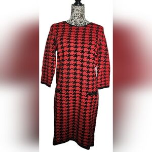 NWOT Gramercy 22 Red/Black Houndstooth Sweater Dress w/ Faux Leather Piping- M